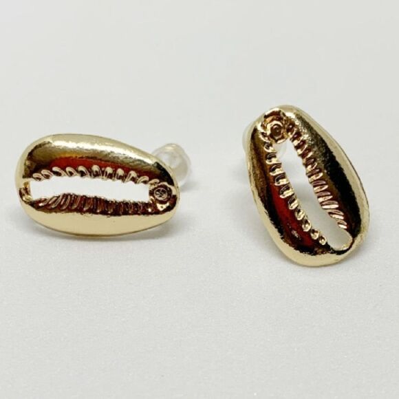 Gold Beach Boho Cowrie SeaShell Earrings (V3) - Picture 2 of 5